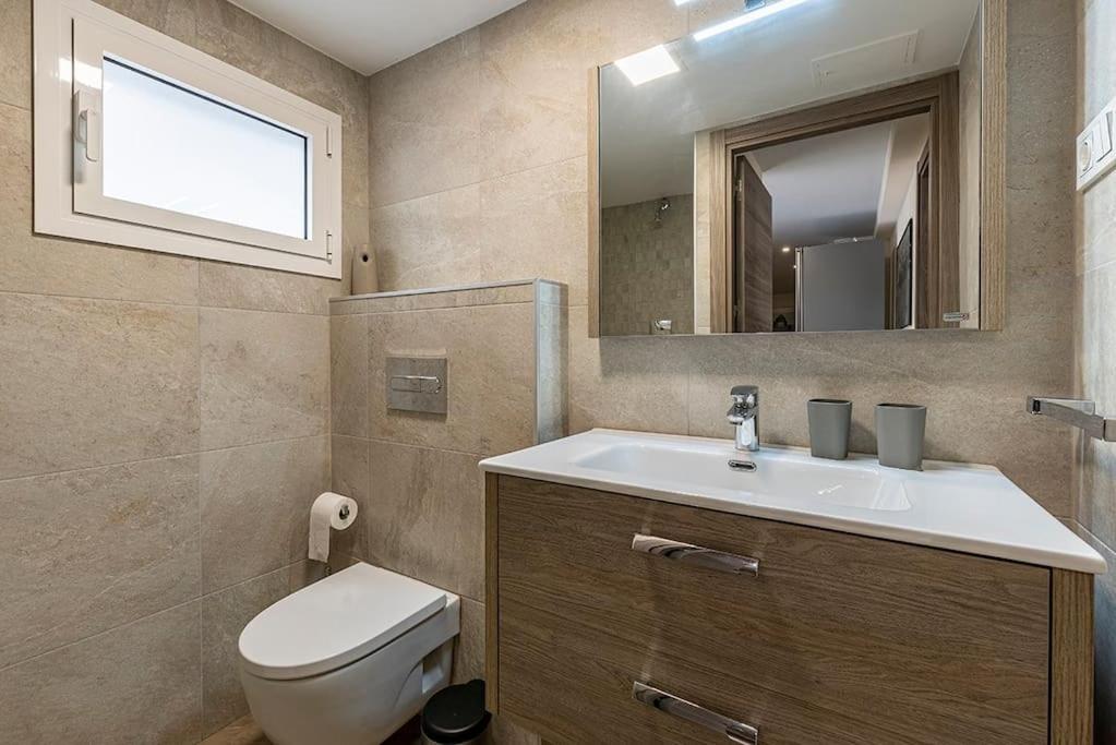 Lusso E Relax Con Piscina A 2 Minuti Dal Mare Apartman Miami Playa Kültér fotó